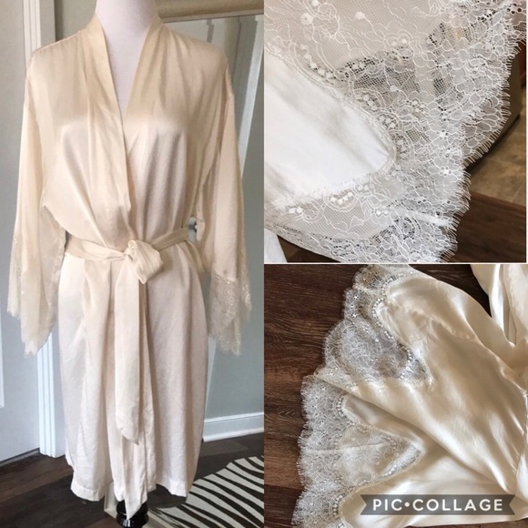 Soma Other - 100% Silk robe! Ivory white lace trim S/M